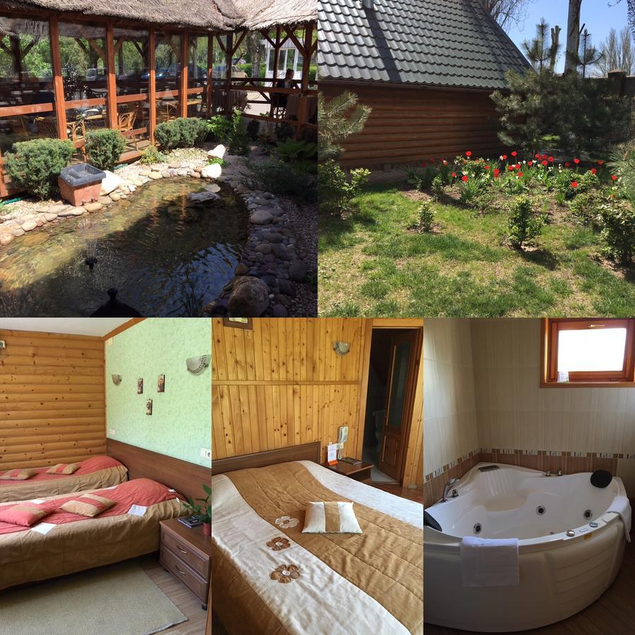 Gostiniy Dvor Non-Stop Hotel Herszon Kültér fotó