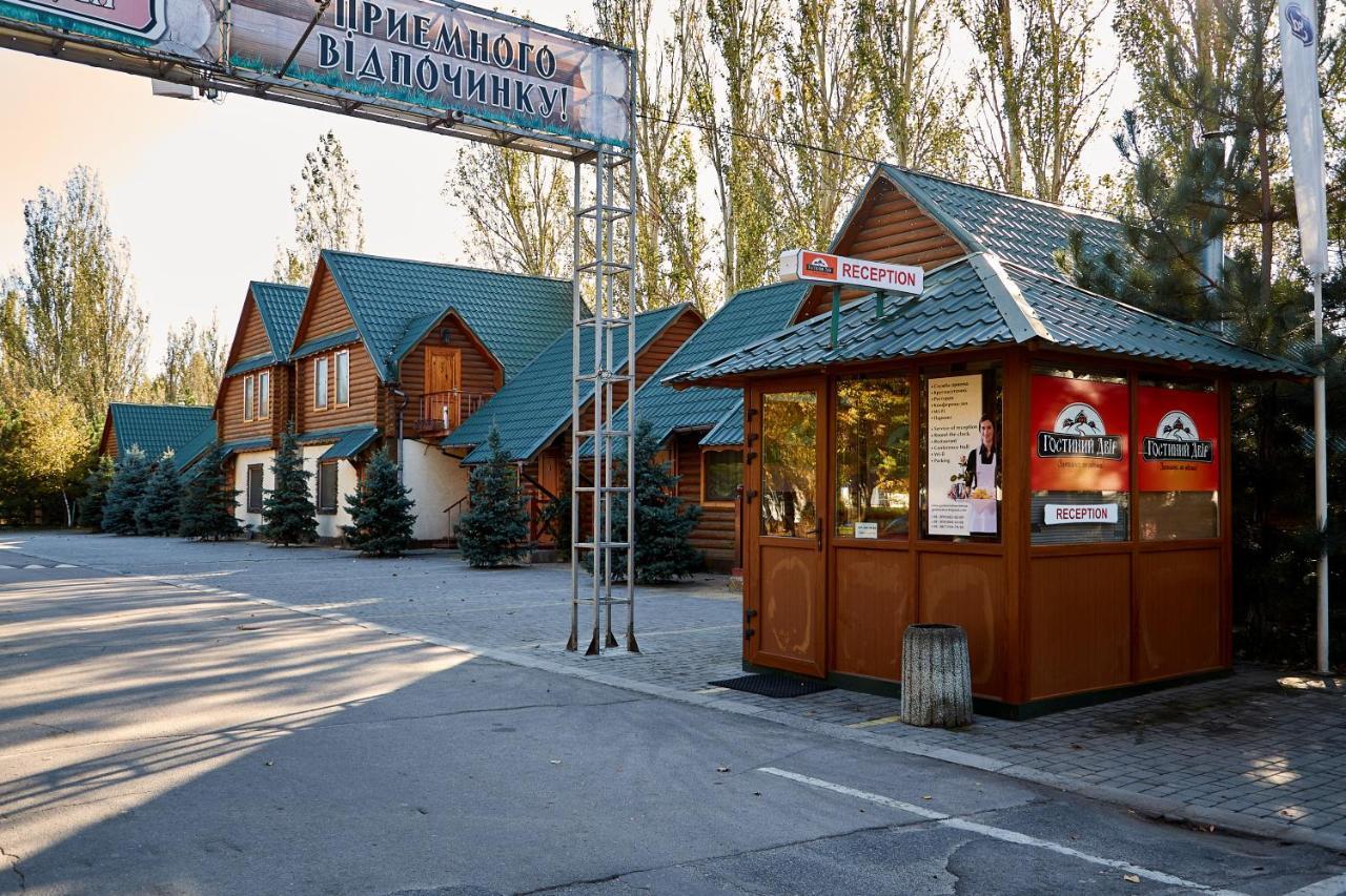 Gostiniy Dvor Non-Stop Hotel Herszon Kültér fotó